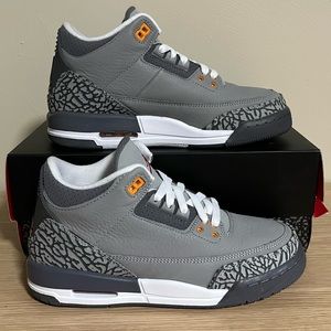 Jordan 3 Retro Cool Grey 2021(GS) Size 6Y/ 7.5W